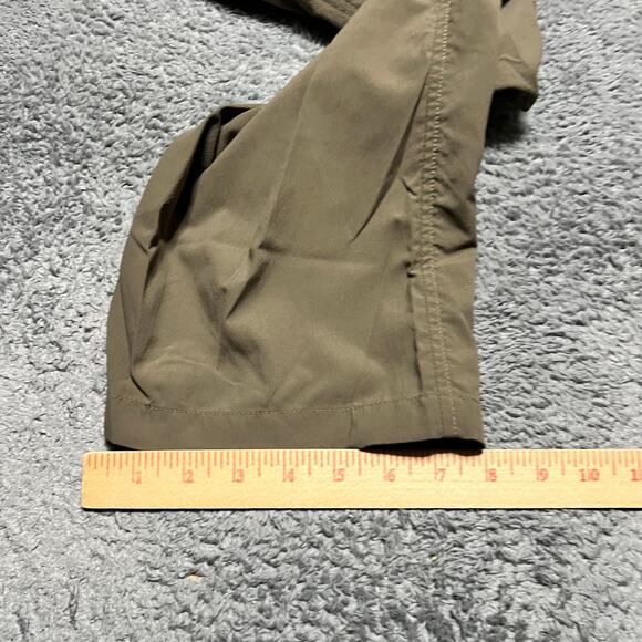 Beyond Clothing Pants Mens 37 x34 Beige Performance Cargo Zip Off Convertible - Picture 8 of 10